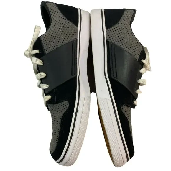 Puma Black and Gray Sneakers - Picture 4 of 9